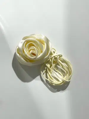 o Cream Rose creme weiss